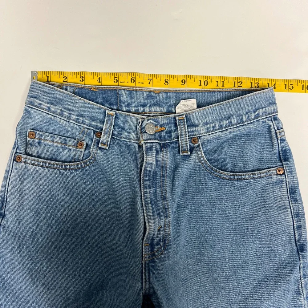 VTG Levi's 550 Relaxed Fit‎ Jeans Light Wash Denim USA Made *W30 L30 *Distressed